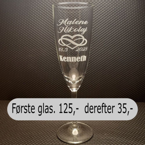 Graveret Champagneglas som Bordkort